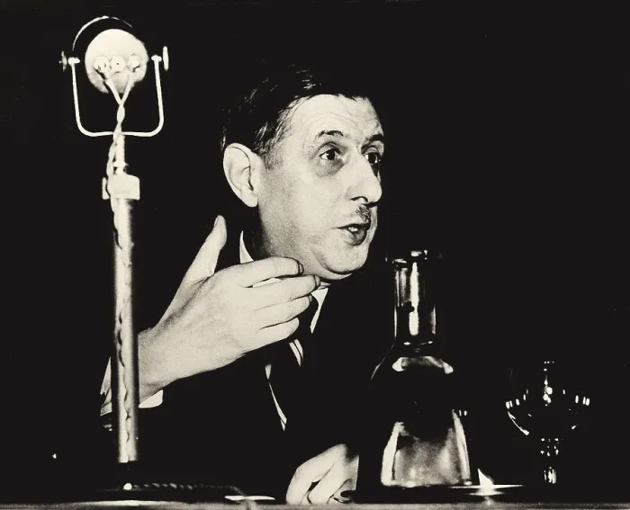 Framed Print : GAULLE, Charles de (1890-1970). Press conference of Charles De Gaulle in the Maison de la Rsistance of Paris (12th november 1947). AISA / Everett Collection**US SALES ONLY**