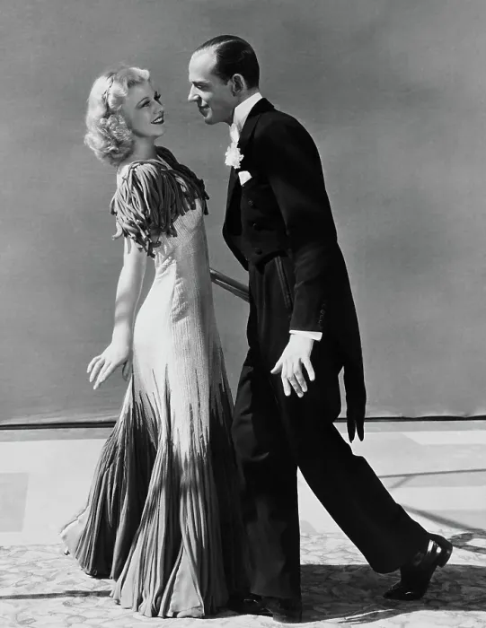 Framed Print : THE GAY DIVORCEE, from left: Ginger Rogers, Fred Astaire, 1934