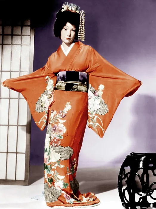 Framed Print : MY GEISHA, Shirley MacLaine, 1962