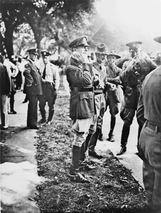 Framed Print : General Douglas MacArthur with his staff officer, Col. Dwight D. Eisenhower, stand among troops in Anacostia Flats during the U.S Framed Print : General Douglas MacArthur with his staff officer, Col. Dwight D. Eisenhower, stand among troops in Anacostia Flats during the U.S