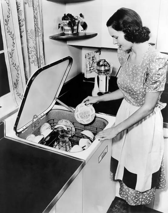 Framed Print : General Electric 1948 top loading dishwasher. (CSU_ALPHA_1592) CSU Archives / Everett Collection Framed Print : General Electric 1948 top loading dishwasher. (CSU_ALPHA_1592) CSU Archives / Everett Collection