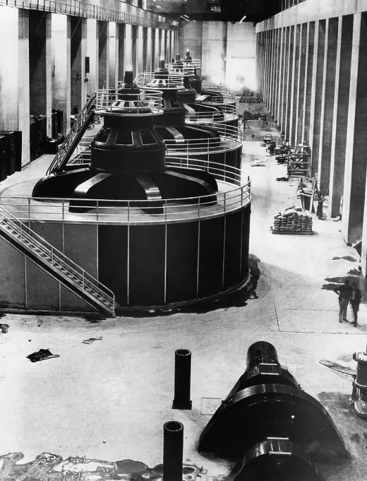 Framed Print : Generators at Hoover Dam power house, 1937. Courtesy: CSU Archives / Everett Collection Framed Print : Generators at Hoover Dam power house, 1937. Courtesy: CSU Archives / Everett Collection