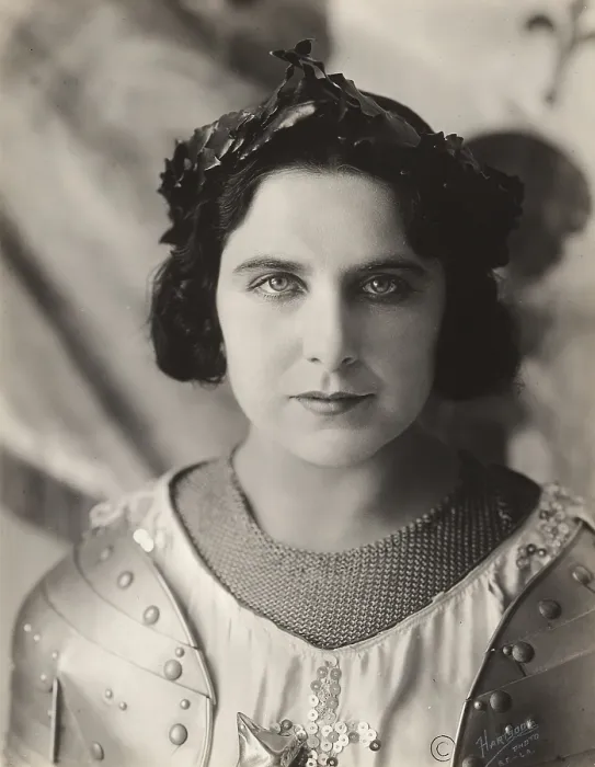 Framed Print : Geraldine Farrar (1882-1967), American actress, head and shoulders portrait, dressed in costume as Joan of Arc, 1916