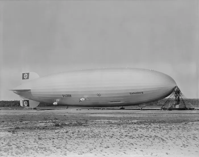 Framed Print : German airship HINDENBURG moored at Lakehurst New Jersey. Ca. 1933-1937