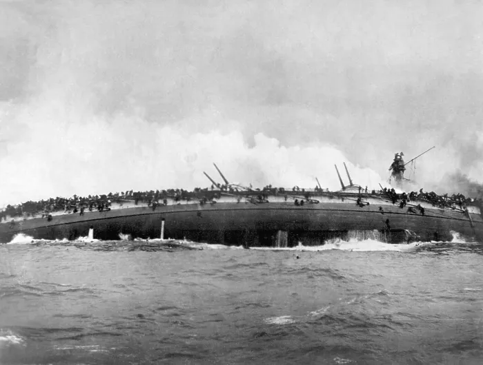 Framed Print : German sailors cling to the capsized and sinking of the Cruiser Bluecher Framed Print : German sailors cling to the capsized and sinking of the Cruiser Bluecher