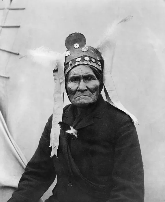 Framed Print : Geronimo (1829-1909), Chiricahua Apache warrior, at the Pan-American Exposition, Buffalo, N.Y. where he appeared for visitors. 1901 Framed Print : Geronimo (1829-1909), Chiricahua Apache warrior, at the Pan-American Exposition, Buffalo, N.Y. where he appeared for visitors. 1901
