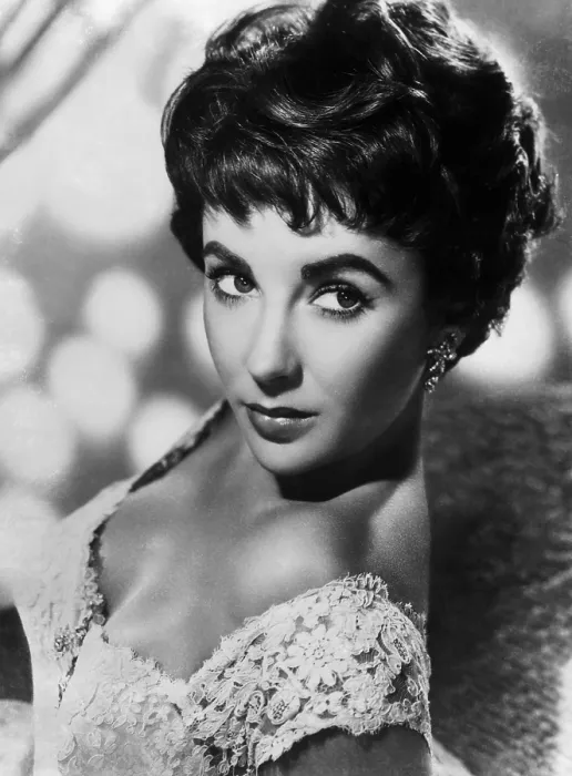 Framed Print : GIANT, Elizabeth Taylor, 1956