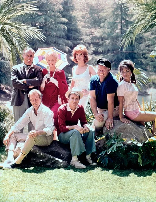 Framed Print : GILLIGAN'S ISLAND, Jim Backus, Russell Johnson, Natalie Schafer, Bob Denver, Tina Louise, Alan Hale Jr. Dawn Wells, 1964-1967 Framed Print : GILLIGAN'S ISLAND, Jim Backus, Russell Johnson, Natalie Schafer, Bob Denver, Tina Louise, Alan Hale Jr. Dawn Wells, 1964-1967