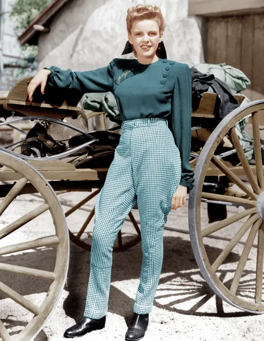 Framed Print : GIRL CRAZY, Judy Garland, 1943