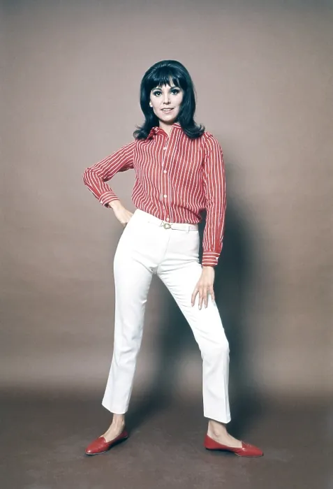 Framed Print : THAT GIRL, Marlo Thomas, 1966-71 (1966 photo)