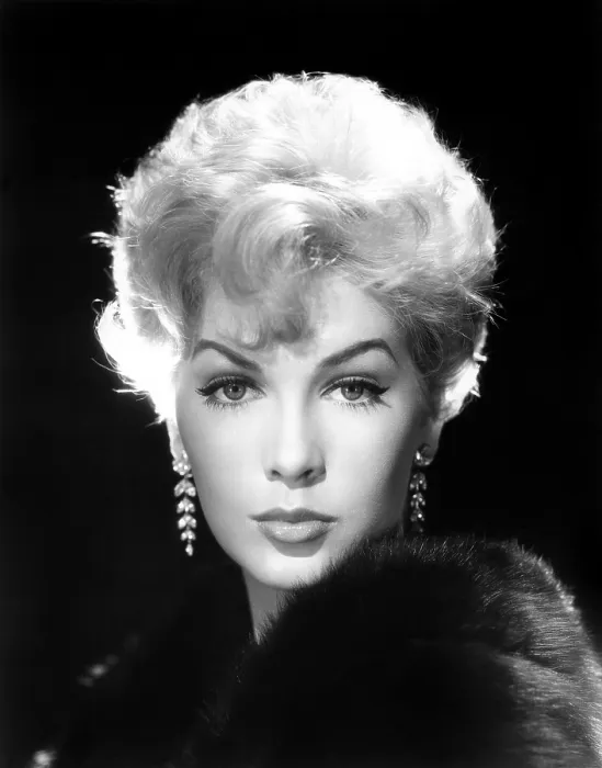 Framed Print : GIRLS! GIRLS! GIRLS!, Stella Stevens, 1962 Framed Print : GIRLS! GIRLS! GIRLS!, Stella Stevens, 1962