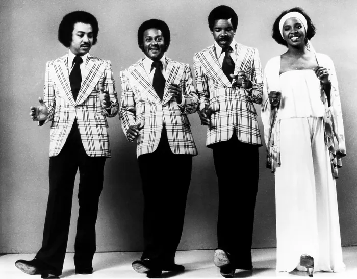 Framed Print : Gladys Knight and the Pips, ca. 1975. Courtesy: CSU Archives / Everett Collection