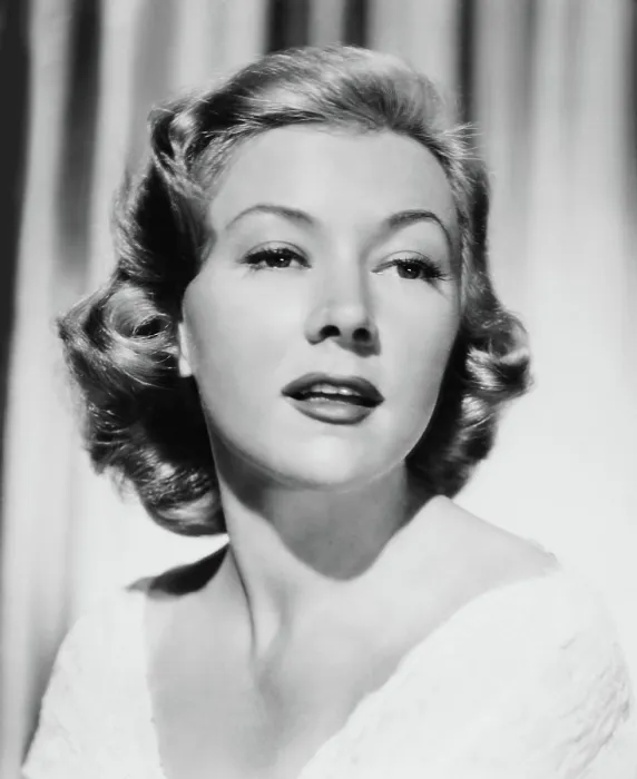 Framed Print : THE GLASS WALL, Gloria Grahame, 1953 Framed Print : THE GLASS WALL, Gloria Grahame, 1953