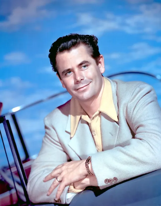 Framed Print : GLENN FORD, c. 1940s