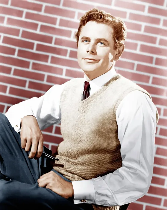 Framed Print : Glenn Ford, ca. 1946