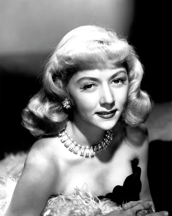 Framed Print : Gloria Grahame, 1953 Framed Print : Gloria Grahame, 1953