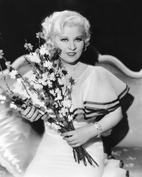 Framed Print : GOIN TO TOWN, Mae West, 1935 Framed Print : GOIN TO TOWN, Mae West, 1935
