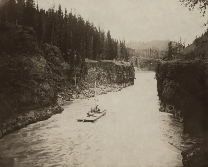 Framed Print : Gold seekers on a scow passing through the Miles Grand Canyon, Lewis River, Yukon Territory, 1897 (BSLOC_2018_3_50)
