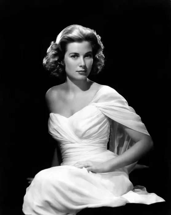 Framed Print : Grace Kelly, 1954 Framed Print : Grace Kelly, 1954