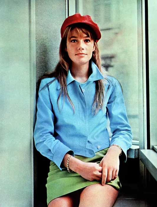 Framed Print : GRAND PRIX, Francoise Hardy, 1966 Framed Print : GRAND PRIX, Francoise Hardy, 1966