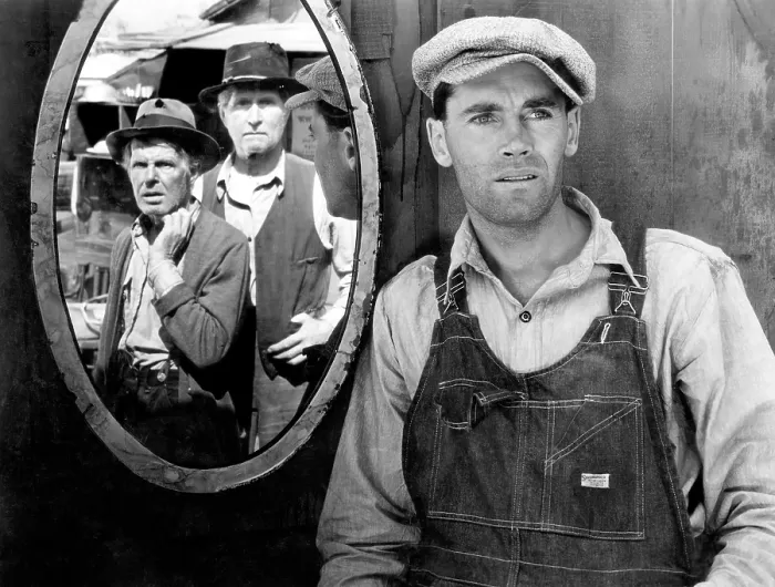 Framed Print : THE GRAPES OF WRATH, Frank Darien, Russell Simpson, Henry Fonda, 1940, (c) 20th Century Fox, TM & Copyright  /  Courtesy: Everett Collection