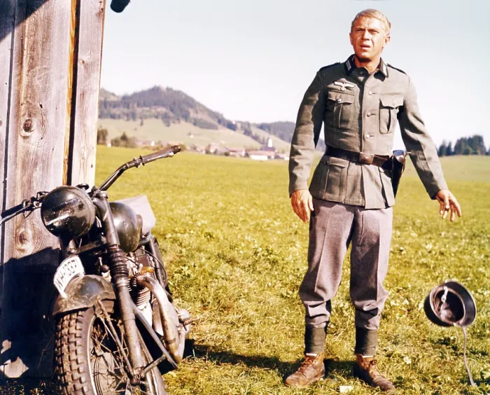 Framed Print : THE GREAT ESCAPE, Steve McQueen, 1963 GES 002CP(49277)