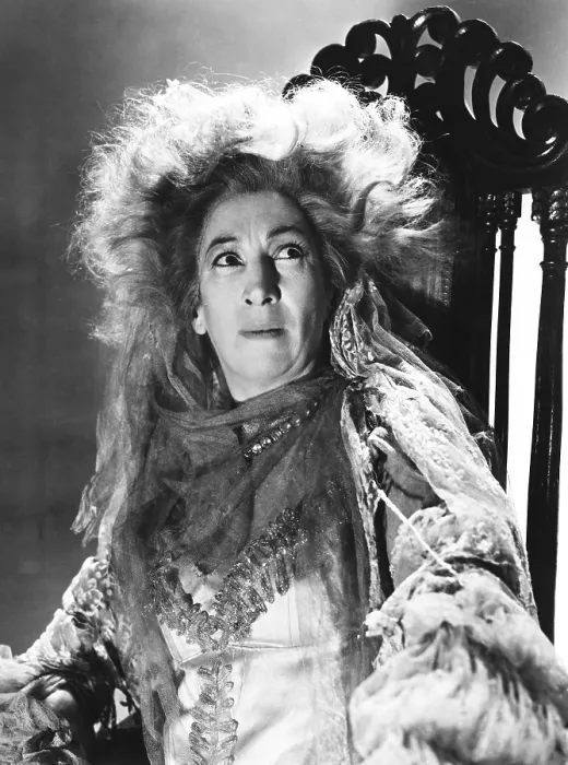 Framed Print : GREAT EXPECTATIONS, Martita Hunt, 1946