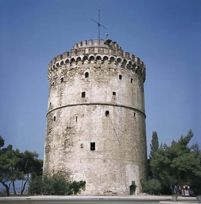 Framed Print : GREECE. CENTRAL MACEDONIA. THESSALONIKI. Salonika. White Tower, built by Venetians in 15th c. Late Byzantine art. AISA / Everett Collection**US SALES ONLY**