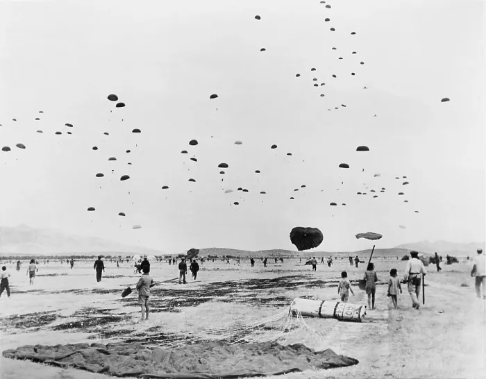 Framed Print : Greek civilians ran to greet the British soldiers liberating them from the Nazis. British paratroopers met no German opposition as they dropped onto an airfield near Athens