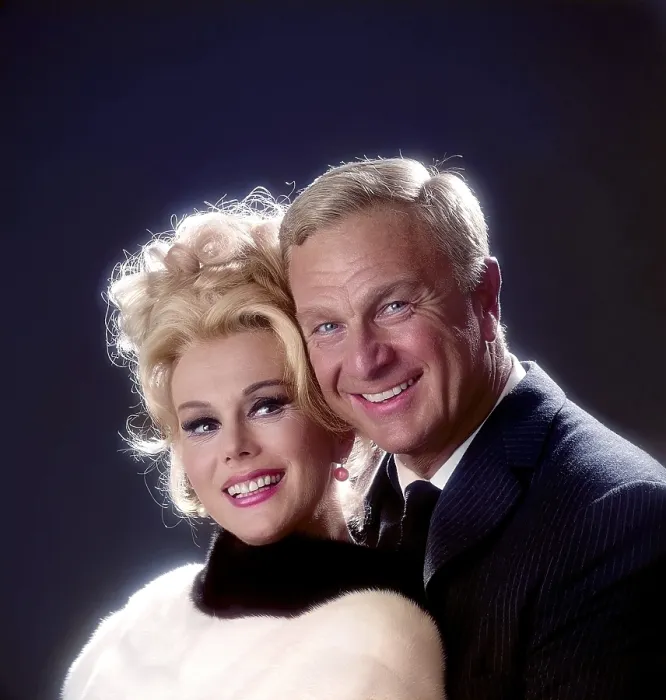 Framed Print : GREEN ACRES, Eva Gabor, Eddie Albert, (1966), 1965-1971 Framed Print : GREEN ACRES, Eva Gabor, Eddie Albert, (1966), 1965-1971