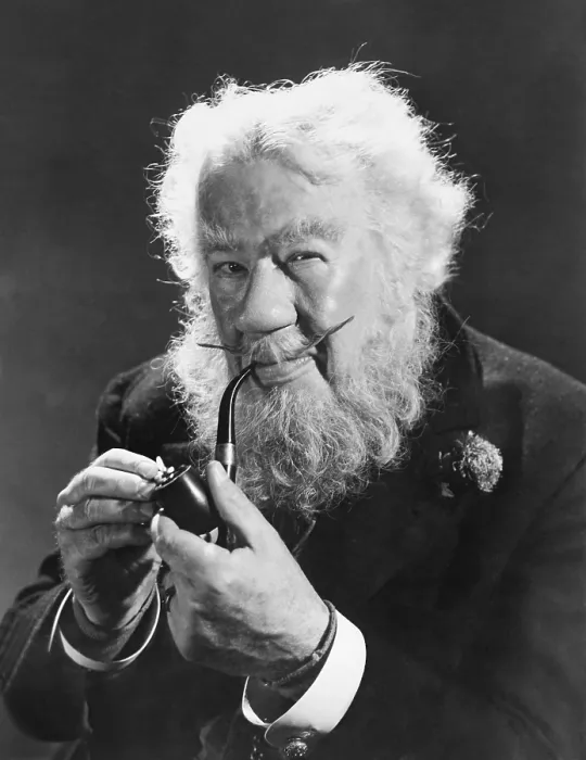 Framed Print : THE GREEN YEARS, Charles Coburn, 1946