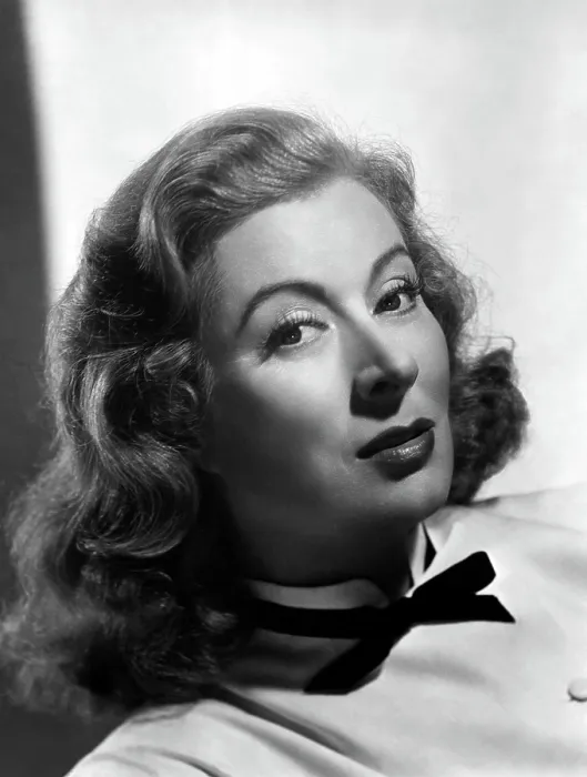 Framed Print : Greer Garson, ca. 1940s Framed Print : Greer Garson, ca. 1940s