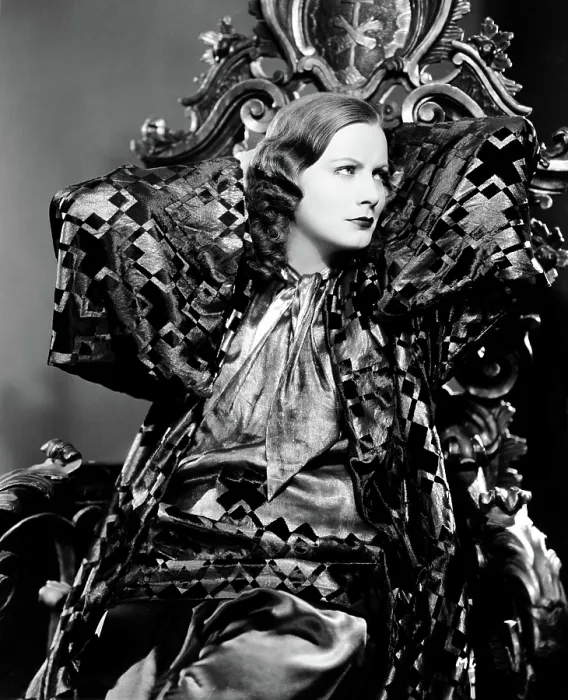Framed Print : Greta Garbo, ca. 1929 Framed Print : Greta Garbo, ca. 1929