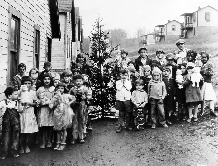 Framed Print : A group of poor miner's children in West Virginia hold the gifts they received from First Lady Lou Hoover, 1931. Courtesy: CSU Archives / Everett Collection Framed Print : A group of poor miner's children in West Virginia hold the gifts they received from First Lady Lou Hoover, 1931. Courtesy: CSU Archives / Everett Collection