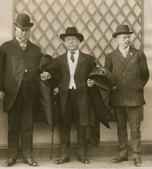 Framed Print : Group portrait of three powerful progressive leaders, c. 1902-1906 Framed Print : Group portrait of three powerful progressive leaders, c. 1902-1906