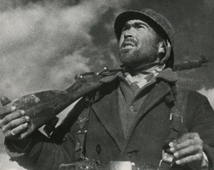 Framed Print : On the Guadalajara front, a soldier looks out for airplanes. It is not known for which side he fought. April 1937. Spanish Civil War, 1936-1939. (BSLOC_2014_7_40)