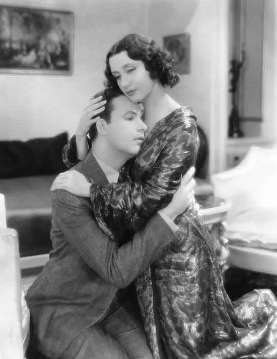 Framed Print : THE GUARDSMAN, from left: Alfred Lunt, Lynn Fontanne, 1931 Framed Print : THE GUARDSMAN, from left: Alfred Lunt, Lynn Fontanne, 1931