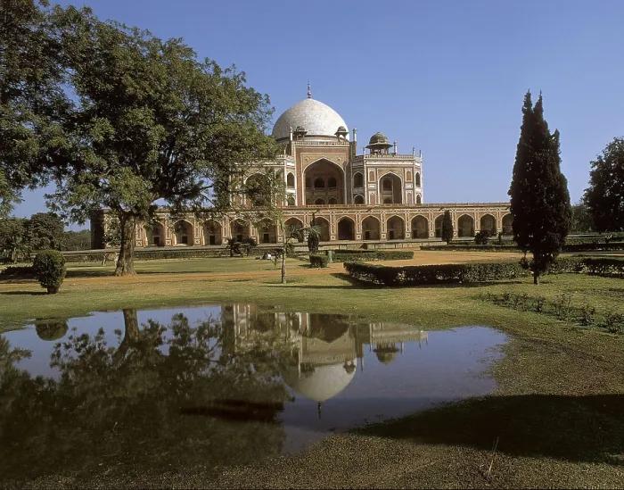 Framed Print : GUIYAS, Mirak Mirza (16th c.). Humayun's Tomb. 1564-1572. INDIA. DELHI. Delhi. Islamic art. AISA / Everett Collection**US SALES ONLY** Framed Print : GUIYAS, Mirak Mirza (16th c.). Humayun's Tomb. 1564-1572. INDIA. DELHI. Delhi. Islamic art. AISA / Everett Collection**US SALES ONLY**