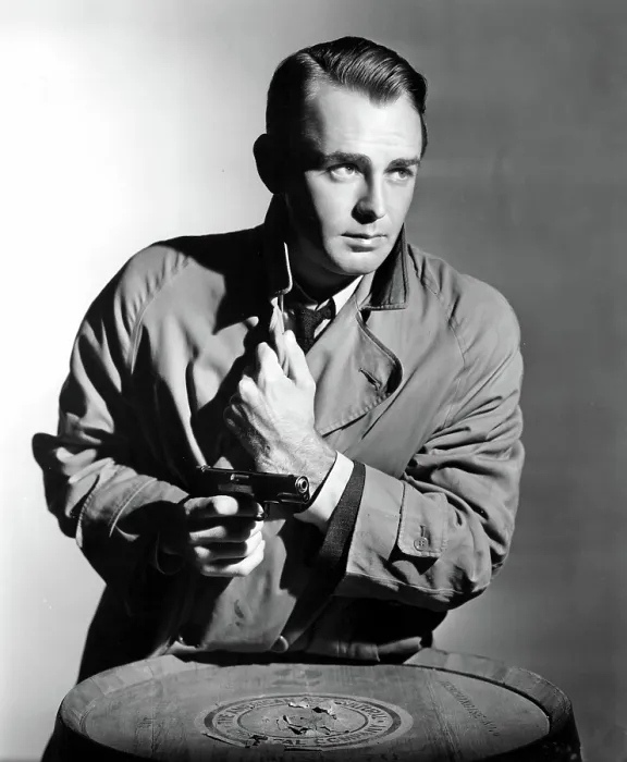 Framed Print : THIS GUN FOR HIRE, Alan Ladd, 1942