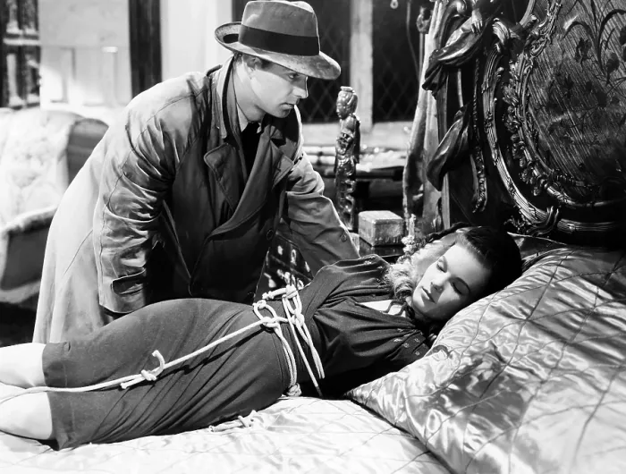 Framed Print : THIS GUN FOR HIRE, from left, Alan Ladd, Veronica Lake, 1942