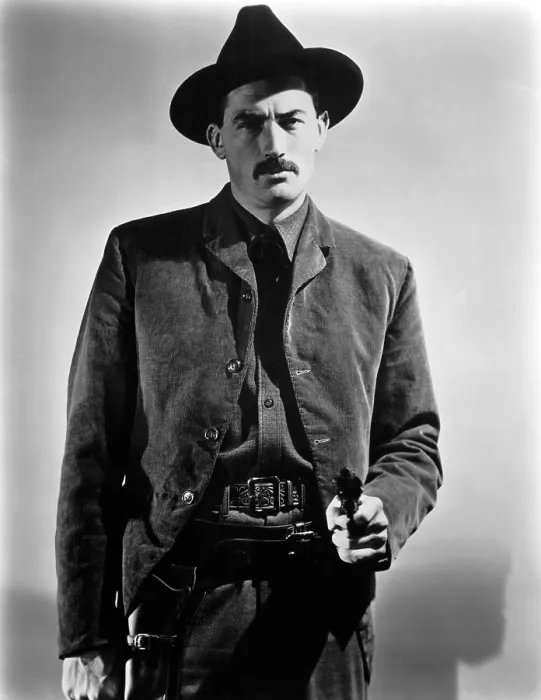 Framed Print : THE GUNFIGHTER, Gregory Peck, 1950
