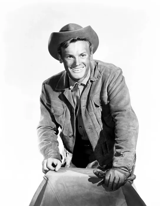 Framed Print : GUNMAN'S WALK, Tab Hunter, 1958 Framed Print : GUNMAN'S WALK, Tab Hunter, 1958