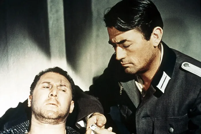 Framed Print : THE GUNS OF NAVARONE, from left: Anthony Quayle, Gregory Peck, 1961 Framed Print : THE GUNS OF NAVARONE, from left: Anthony Quayle, Gregory Peck, 1961