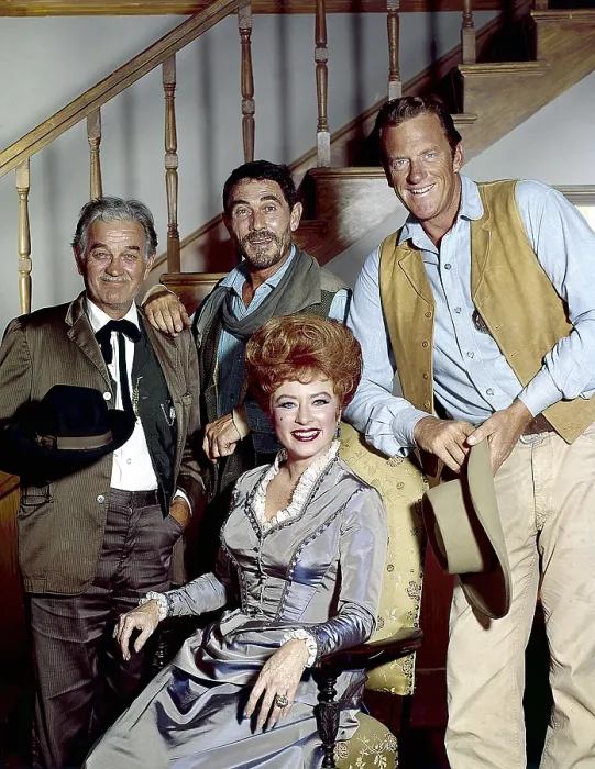 Framed Print : GUNSMOKE, from left: Milburn Stone, Amanda Blake (sitting), Ken Curtis, James Arness, (1968), 1955-1975