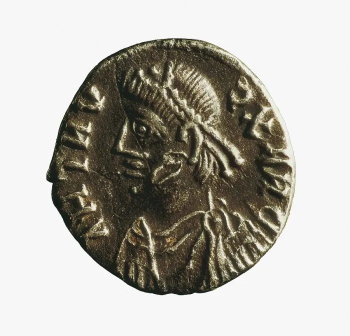 Framed Print : Gunthamund (450 - 496). King of the Vandals and Alans (484-496). Silver coin. Coin. FRANCE. Paris. National Library. AISA / Everett Collection (25435)**US SALES ONLY** Framed Print : Gunthamund (450 - 496). King of the Vandals and Alans (484-496). Silver coin. Coin. FRANCE. Paris. National Library. AISA / Everett Collection (25435)**US SALES ONLY**