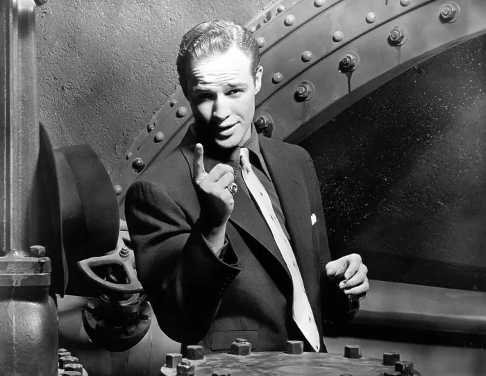 Framed Print : GUYS AND DOLLS, Marlon Brando, 1955, pointing Framed Print : GUYS AND DOLLS, Marlon Brando, 1955, pointing