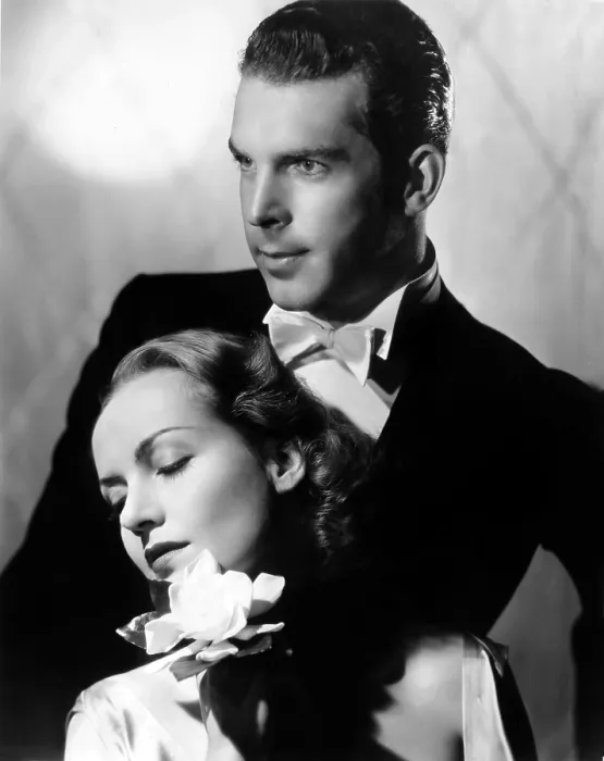 Framed Print : HANDS ACROSS THE TABLE, Fred MacMurray (top), Carole Lombard, 1935 Framed Print : HANDS ACROSS THE TABLE, Fred MacMurray (top), Carole Lombard, 1935