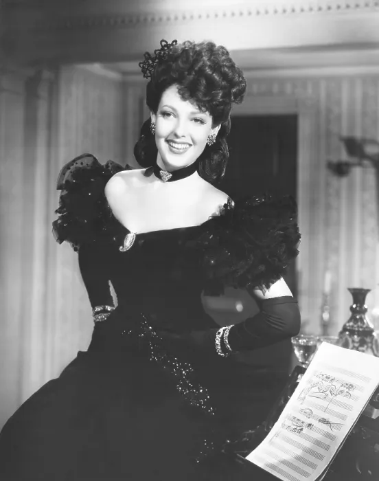 Framed Print : HANGOVER SQUARE, Linda Darnell, 1945, TM & Copyright 20th Century Fox Film Corp. / courtesy Everett Collection Framed Print : HANGOVER SQUARE, Linda Darnell, 1945, TM & Copyright 20th Century Fox Film Corp. / courtesy Everett Collection