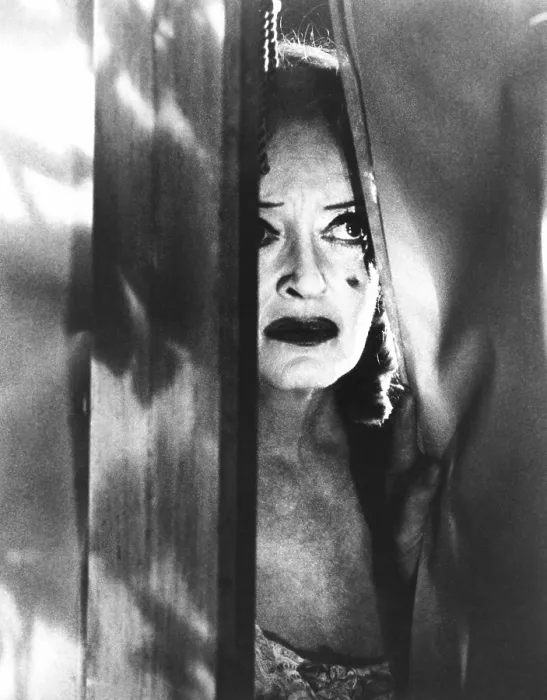 Framed Print : WHAT EVER HAPPENED TO BABY JANE?, Bette Davis, 1962