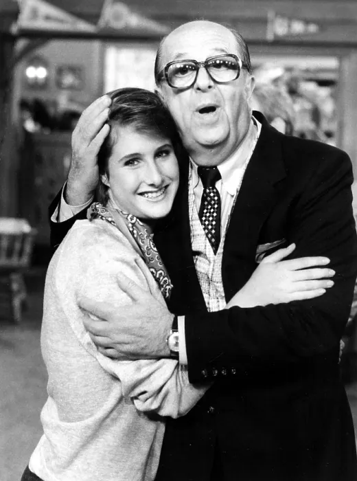 Framed Print : HAPPY DAYS, Cathy Silvers, Phil Silvers, Just A Piccalo (Season 9), 1974-84